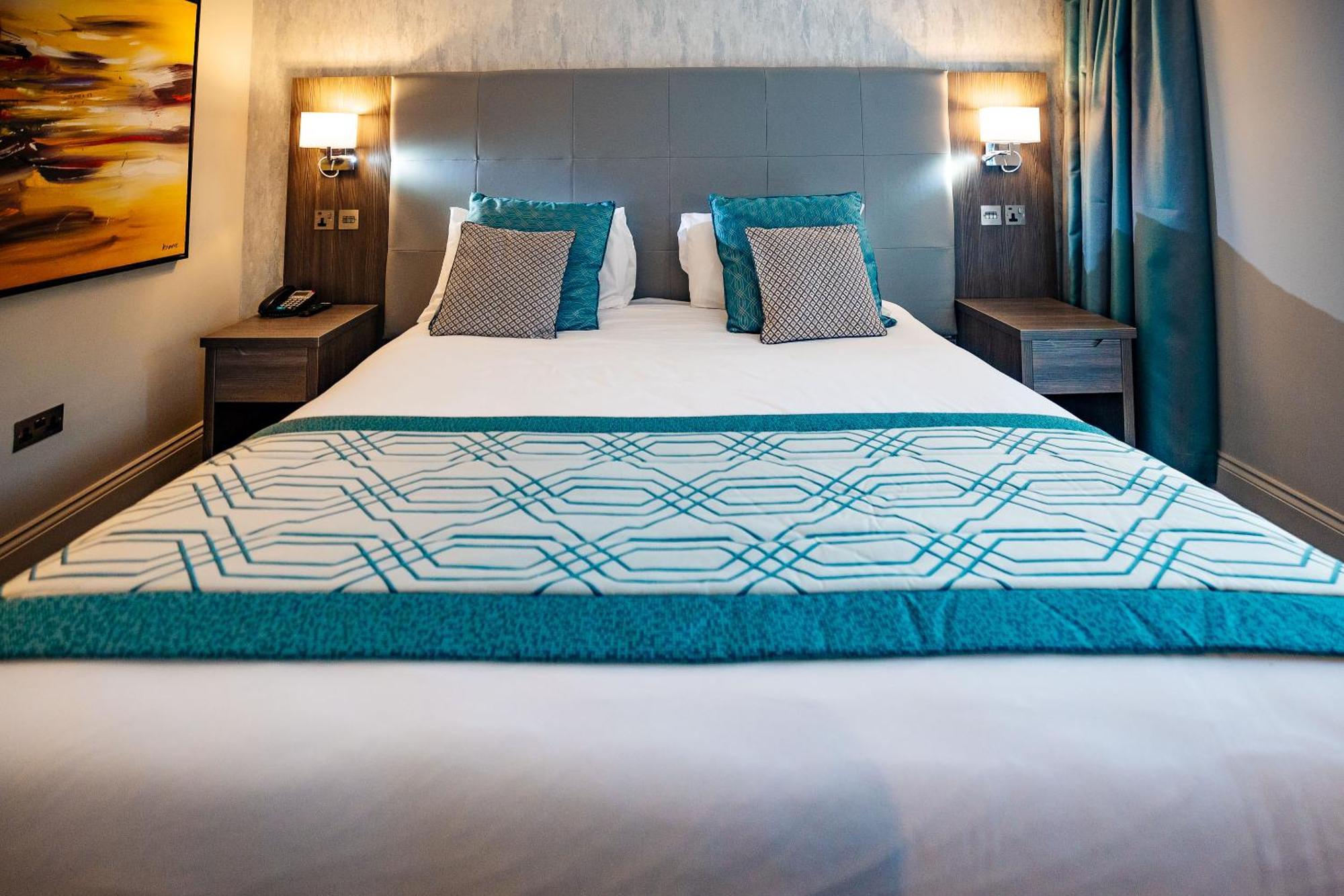 Mercure Milton Keynes Hotel Buitenkant foto